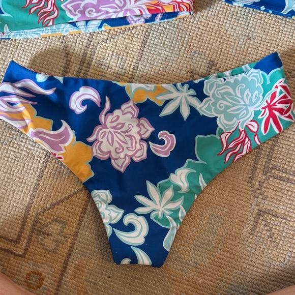 Mikoh Multicolor Floral Bikini Set - Picture 4 of 13